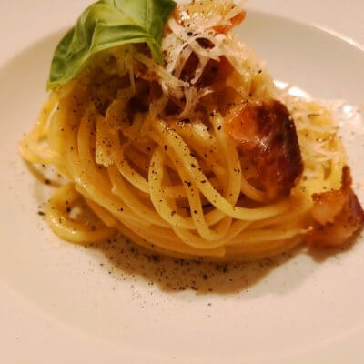 Spaghetti Carbonara Originalrezept - Serviervorschlag